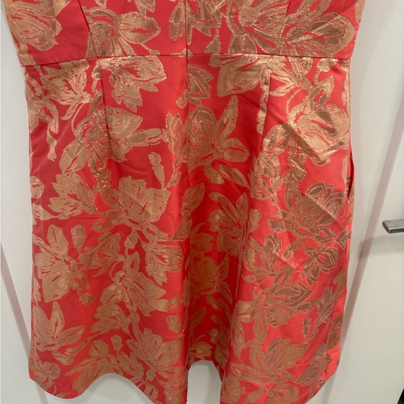 Vince Camuto Jacquard Cap-Sleeve Metallic Fit and Flare Dress Size 6 - Picture 8 of 12